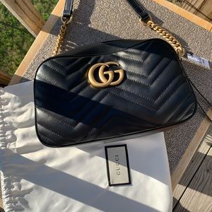 Authentic Gucci shoulder bag